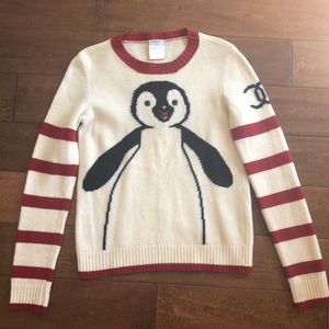 Vintage Chanel sweater
